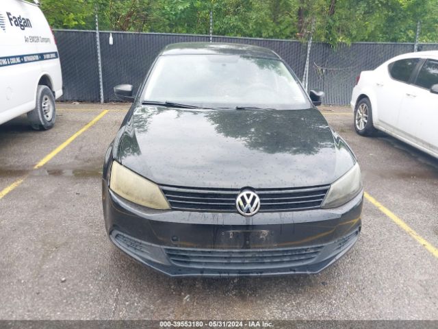 3VW2K7AJ5EM332889 Volkswagen Jetta 2.0l S