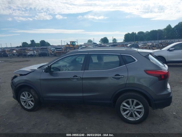 JN1BJ1CP9JW165180 Nissan Rogue Sport Sv