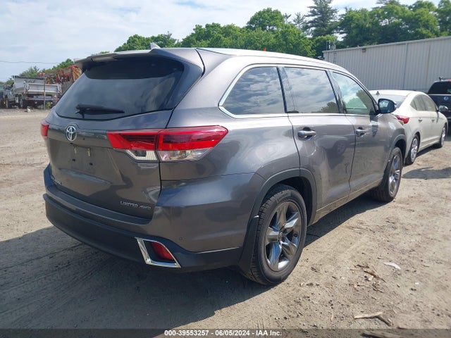 Toyota Highlander Limited Platinum 2018 5TDDZRFH2JS805490 Image 4