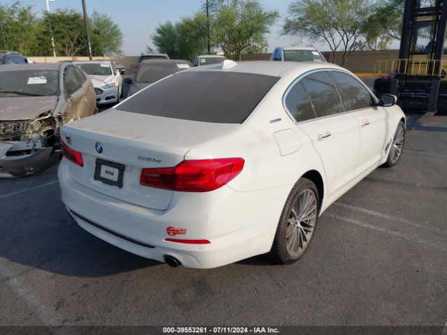 WBAJA9C5XJB251205 BMW 530e Iperformance