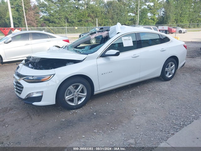 Chevrolet MALIBU LT 2024 1G1ZD5ST9RF180727 Image 2