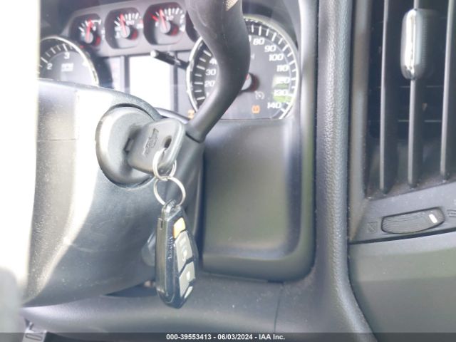 3GCUKNEC2GG223948 Chevrolet Silverado 1500 Ls