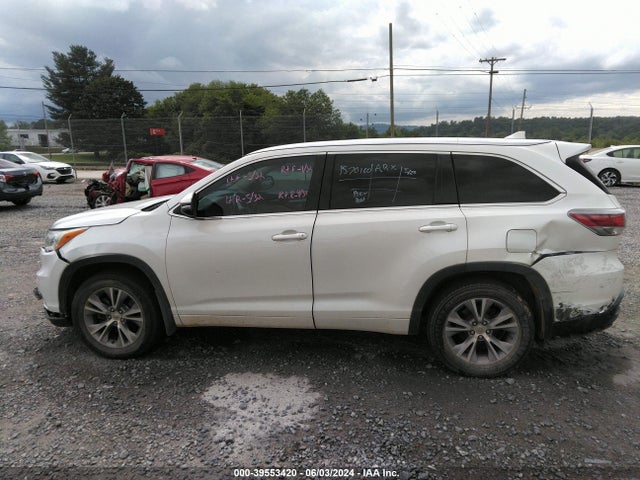 Toyota Highlander Xle V6 2014 5TDJKRFH1ES061555 Image 14