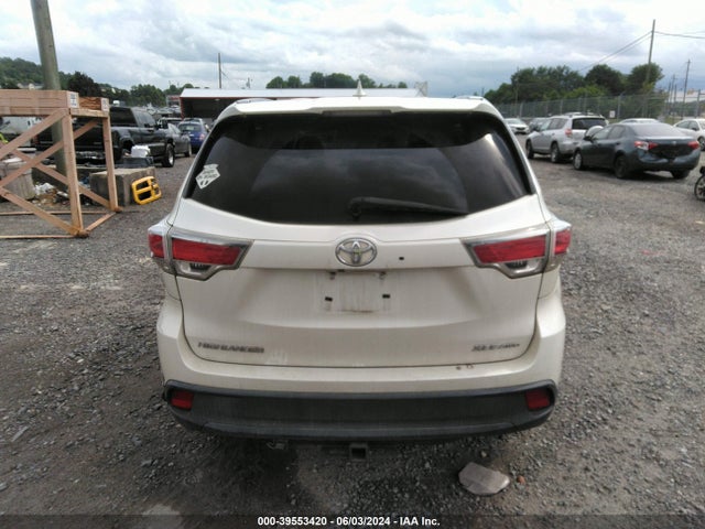 Toyota Highlander Xle V6 2014 5TDJKRFH1ES061555 Image 16