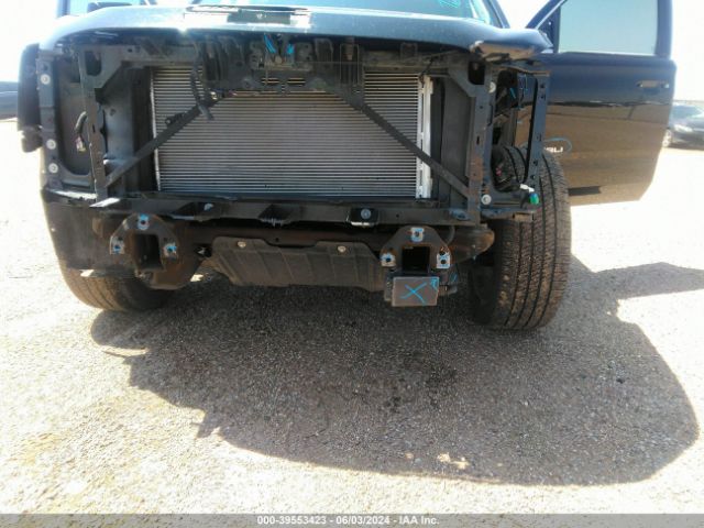 1GKS2HKJXJR126536 GMC YUKON XL DENALI