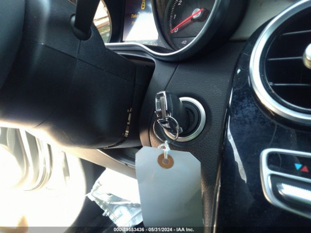 WDC0G4KB8HF140219 Mercedes-Benz Glc 300 4matic