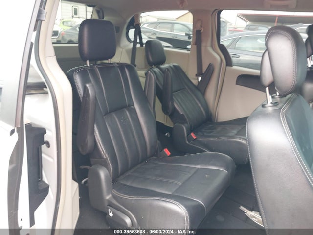 2C4RC1BG8ER343618 Chrysler Town & Country Touring