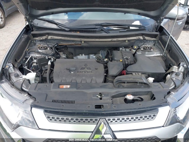 Mitsubishi Outlander Se 2.4 2020 JA4AD3A35LZ025585 Image 10