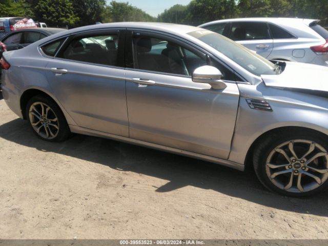 3FA6P0CD8KR252768 Ford FUSION SEL
