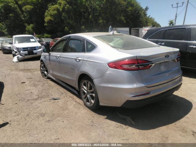 3FA6P0CD8KR252768 Ford FUSION SEL