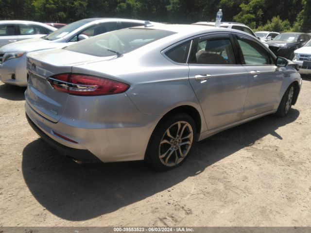 3FA6P0CD8KR252768 Ford FUSION SEL