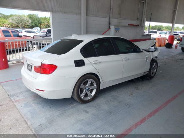 WBA3B1C53EP678791 BMW 320i