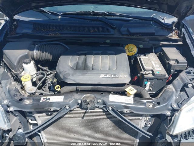 2C4RDGBG4ER332017 Dodge Grand Caravan Se