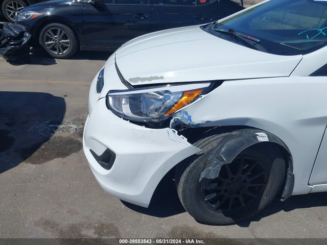 Hyundai ACCENT SE 2016 KMHCT4AE1GU077819 Image 6