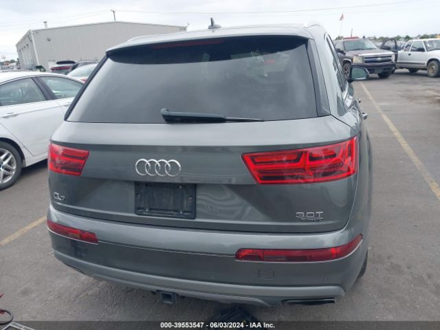 WA1VAAF7XJD019544 Audi Q7 3.0t Premium