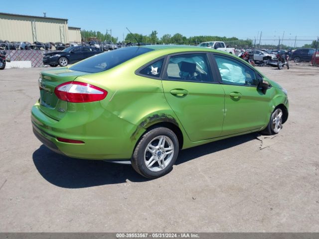3FADP4BJ1JM109128 Ford FIESTA SE
