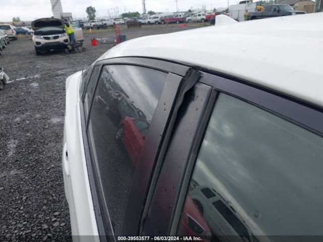 JTDKBRFU5G3016608 Toyota Prius Two