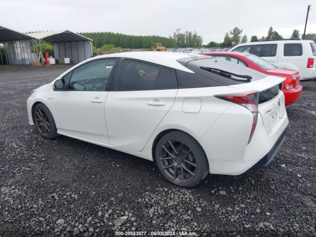 JTDKBRFU5G3016608 Toyota Prius Two