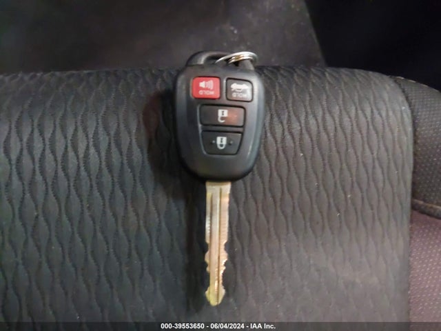 Toyota COROLLA LE 2019 2T1BURHE3KC245546 Image 11