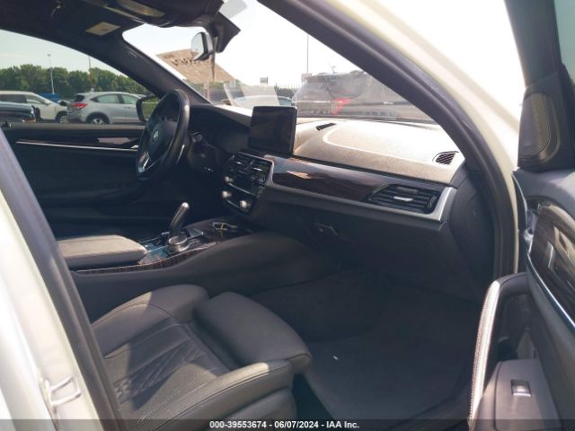 WBA13BJ09NWX84203 BMW 530 I Xdrive