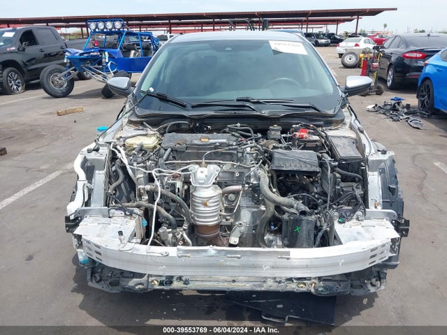 39553769 :رقم المزاد ، 19XFC2F61HE008586 vin ، 2017 Honda Civic Lx مزاد بيع