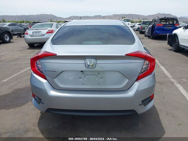 39553769 :رقم المزاد ، 19XFC2F61HE008586 vin ، 2017 Honda Civic Lx مزاد بيع