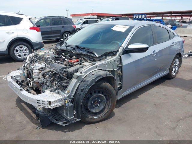 39553769 :رقم المزاد ، 19XFC2F61HE008586 vin ، 2017 Honda Civic Lx مزاد بيع
