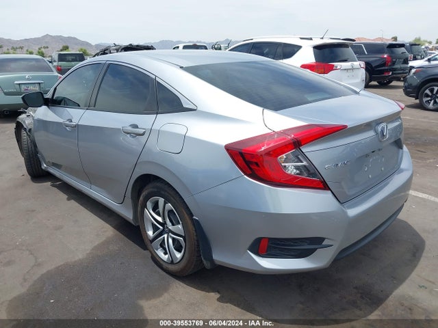 39553769 :رقم المزاد ، 19XFC2F61HE008586 vin ، 2017 Honda Civic Lx مزاد بيع
