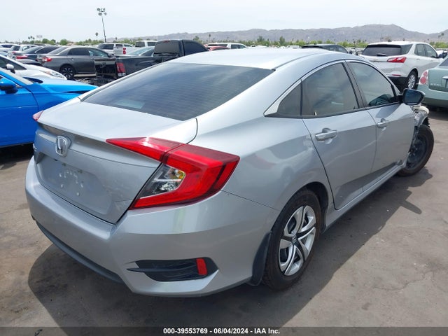 39553769 :رقم المزاد ، 19XFC2F61HE008586 vin ، 2017 Honda Civic Lx مزاد بيع