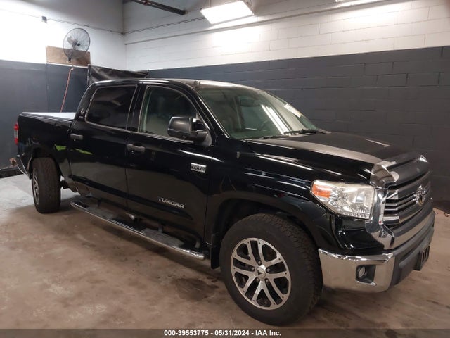 Toyota Tundra Sr5 5.7l V8 2017 5TFDW5F13HX665412 zdjęcie główne