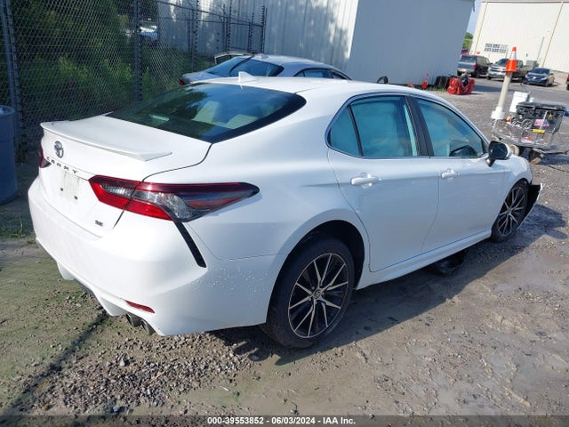 Toyota CAMRY SE 2022 4T1G11AK5NU682743 Image 4