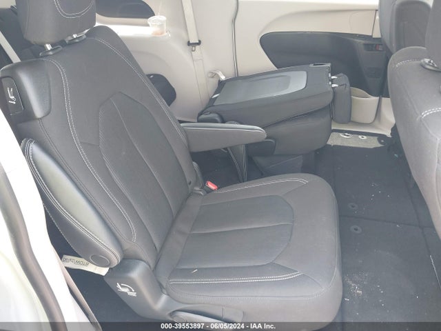 2C4RC1CGXPR601770 Chrysler Voyager Lx