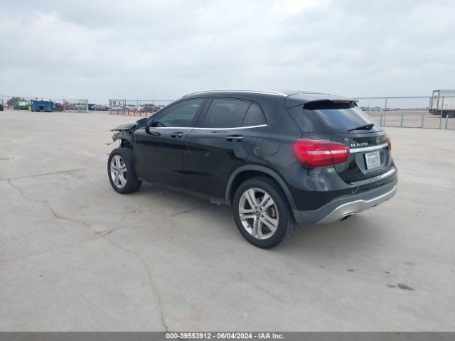 WDCTG4EBXJJ520559 Mercedes-Benz GLA 250