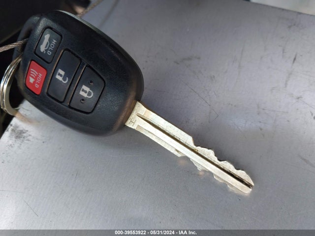 Toyota COROLLA LE 2019 5YFBURHE5KP947450 Image 11