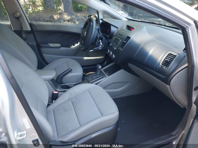 KIA FORTE LX 2015 KNAFX4A6XF5404805 Image 5