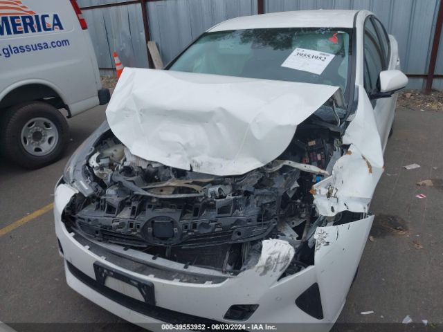 JTDKBRFU7J3065980 Toyota Prius Two