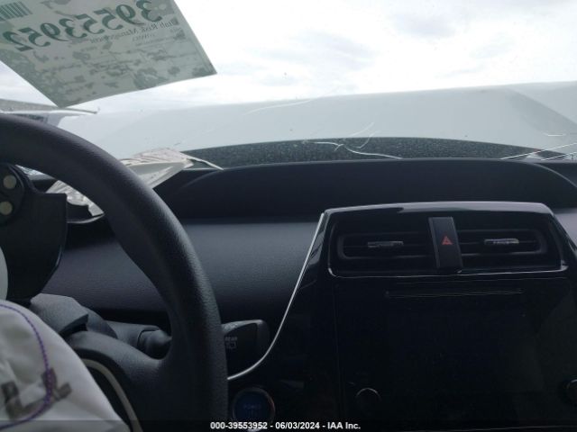 JTDKBRFU7J3065980 Toyota Prius Two