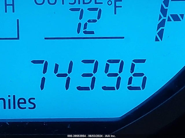 Toyota RAV4 LE 2015 JTMBFREV9FJ050981 Image 15