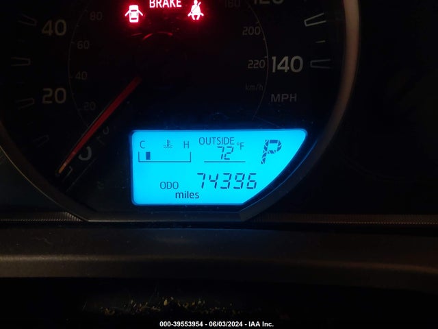 Toyota RAV4 LE 2015 JTMBFREV9FJ050981 Image 7
