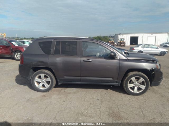 1C4NJDBB7GD733321 Jeep Compass Sport