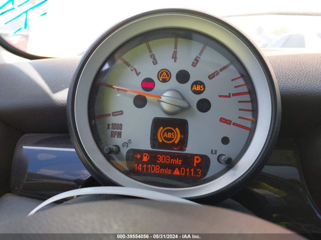 2009 MINI COOPER CLUBMAN WMWML33559TX33249 Photo 6