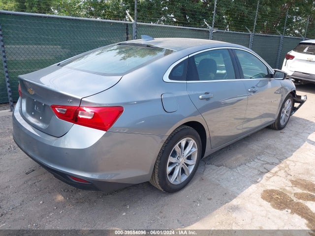 Chevrolet MALIBU LT 2024 1G1ZD5ST3RF224656 Image 4