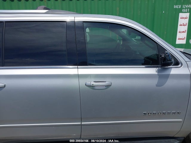 Chevrolet Suburban Premier 2018 1GNSKJKC4JR189787 Image 14