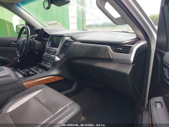 Chevrolet Suburban Premier 2018 1GNSKJKC4JR189787 Image 5