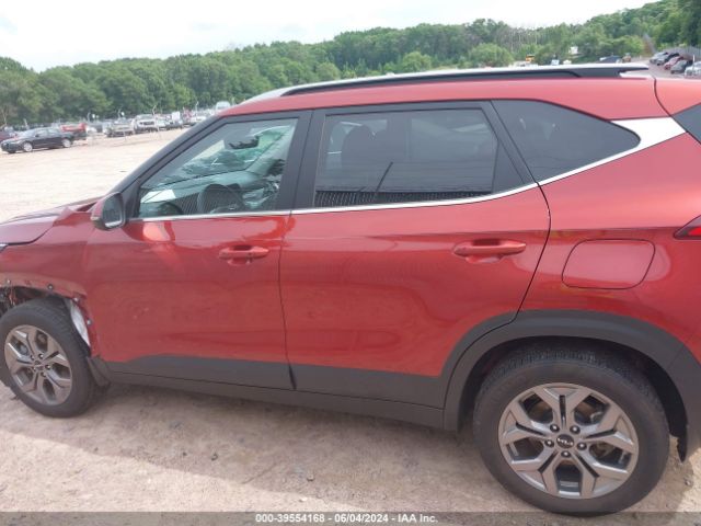 KNDEUCAA8R7535911 KIA SELTOS S