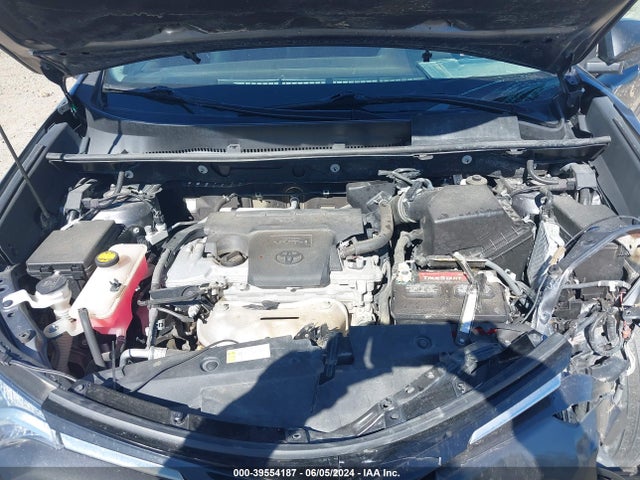 Toyota RAV4 LE 2017 2T3BFREVXHW547753 Image 10