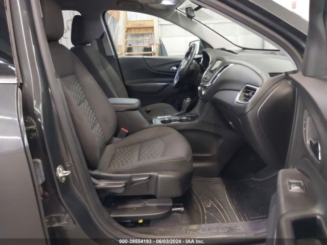 2GNAXUEV9K6124233 Chevrolet EQUINOX LT