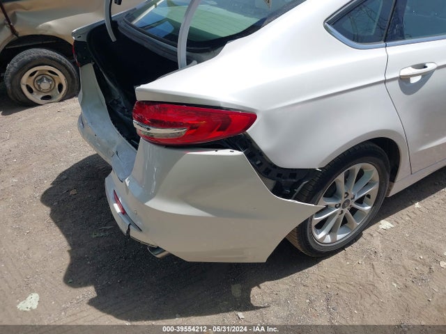 Ford FUSION SE 2019 3FA6P0HDXKR249024 Image 17