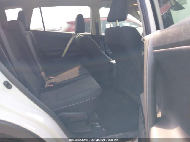2T3WFREV3JW475897 Toyota Rav4 Xle
