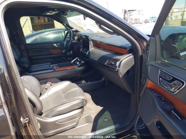 5LMJJ2HT0KEL07775 Lincoln Navigator Select